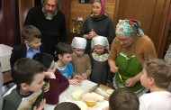 Печем пирожки в Воскресной школе