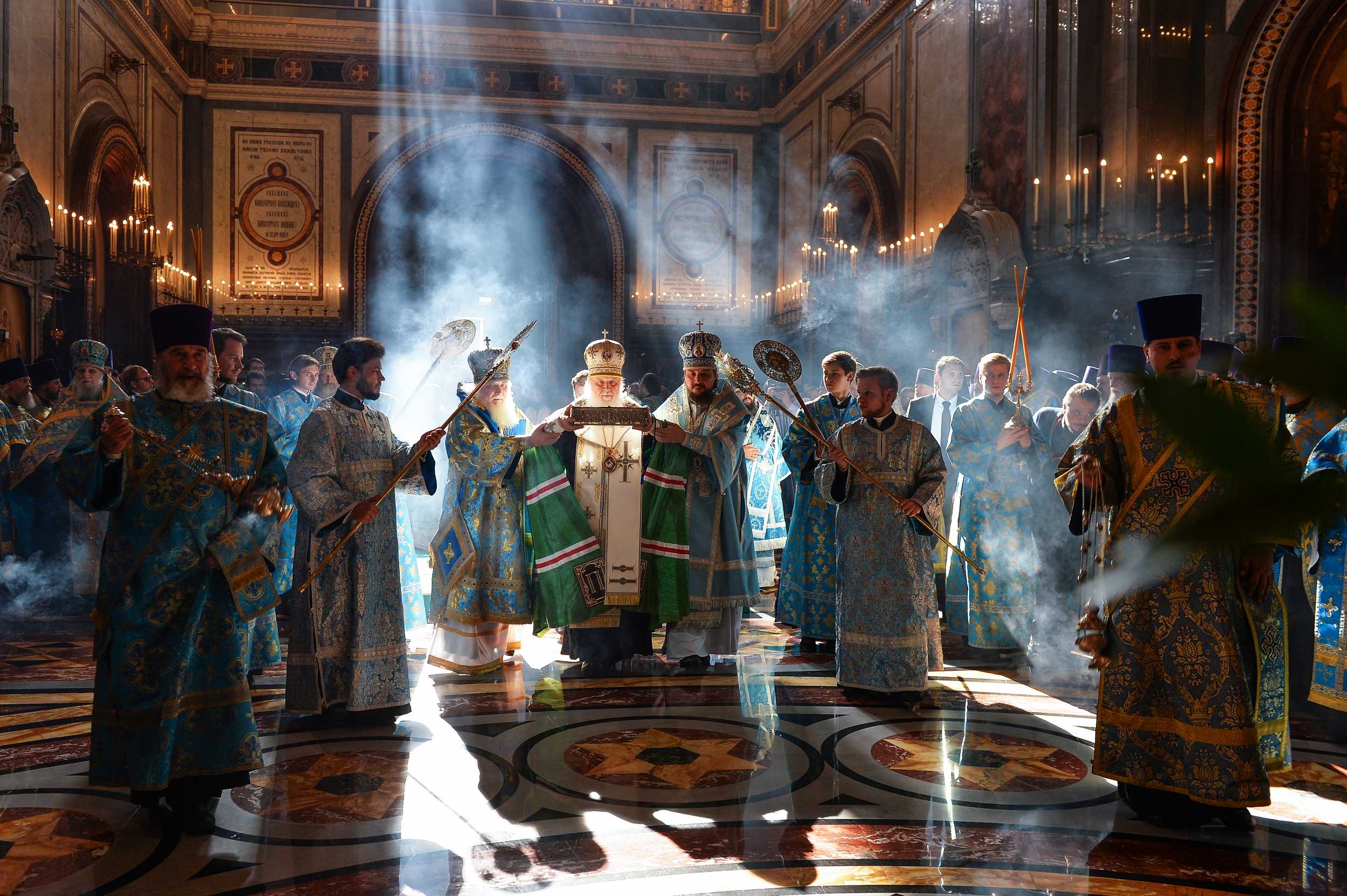 Святейший Патриарх Кирилл возглавил торжественную встречу мощей святителя Спиридона Тримифунтского в Москве