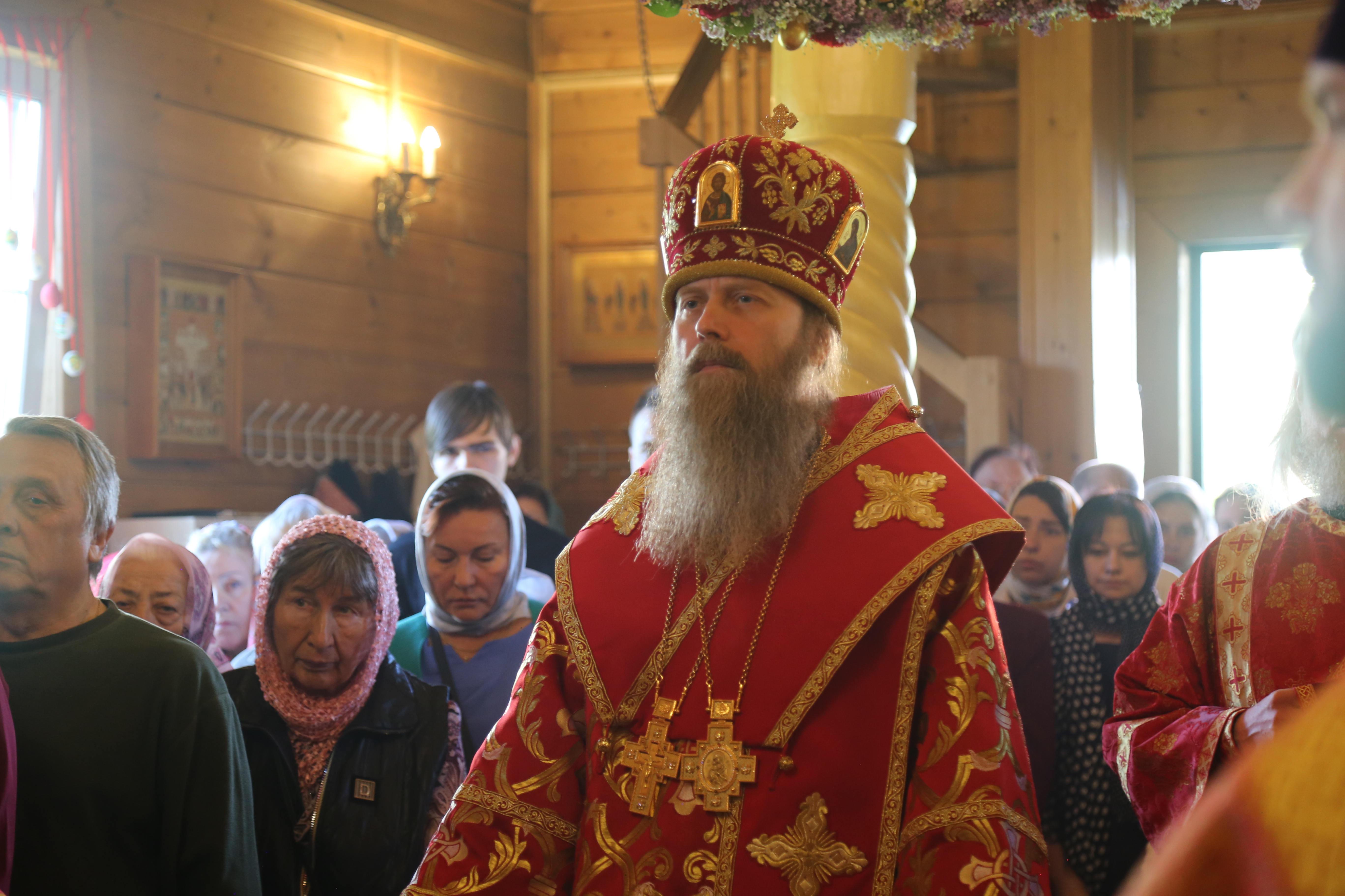 Престольный праздник в храме святых Жен-Мироносиц