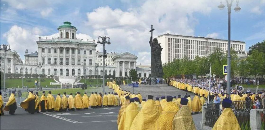 Патриаршее молебное пение в день памяти святого равноапостольного великого князя Владимира и празднования Крещения Руси